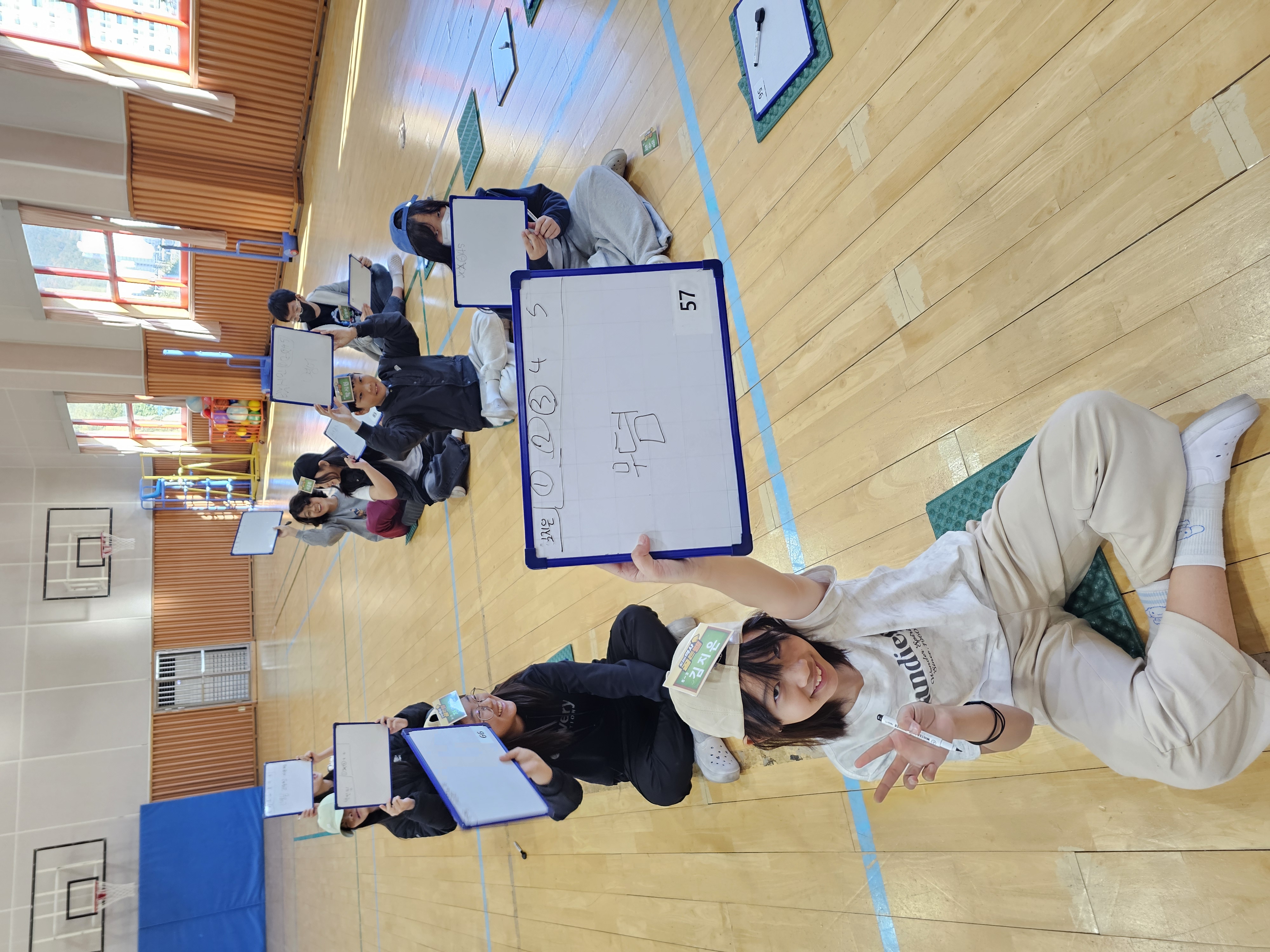 [광양중앙초] 독서로 여물어가는 가을, 책 속에서 역사를 만나다.